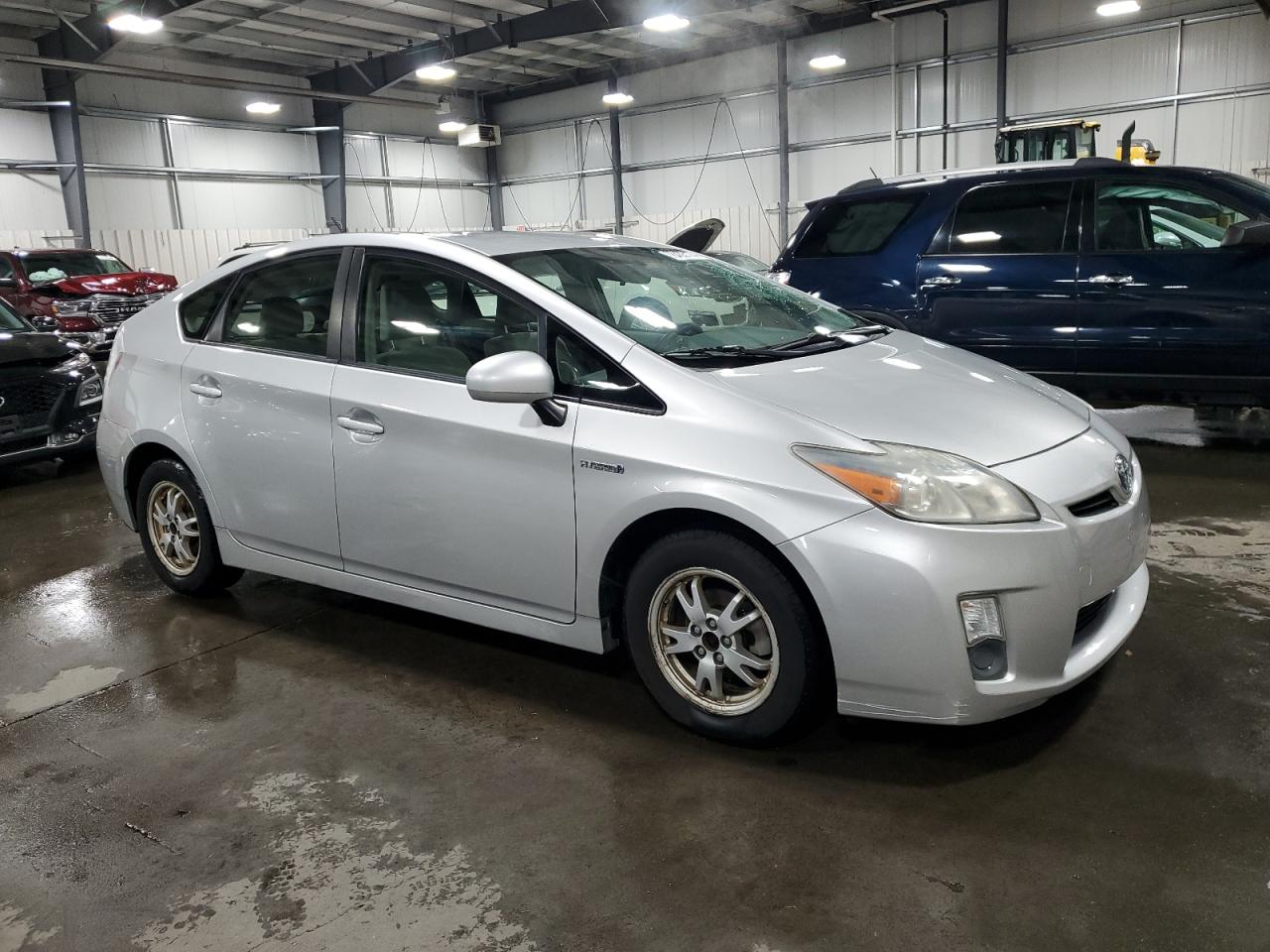 2011 Toyota Prius VIN JTDKN3DU1B5303612 Copart auction photo, side / top/roof damage thumbnail 4
