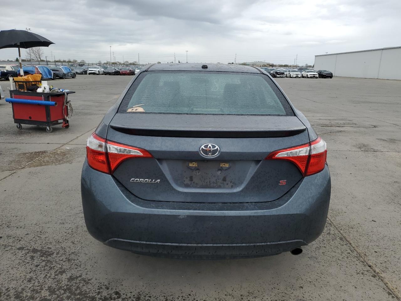 2015 Toyota Corolla VIN 5YFBURHEXFP343818 Copart auction photo, front end damage thumbnail 6