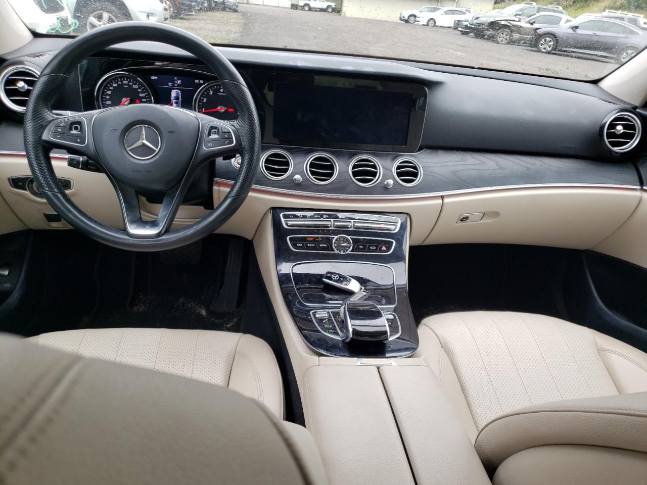 2017 Mercedes-Benz E-klasse VIN WDDZF4KB6HA136575 Copart auction photo, side damage thumbnail 8