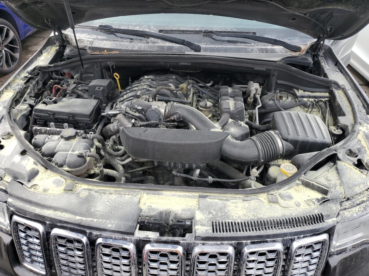 2017 Jeep Grand Cherokee VIN 1C4RJFCG9HC749485 Copart auction photo, burn - engine damage thumbnail 13