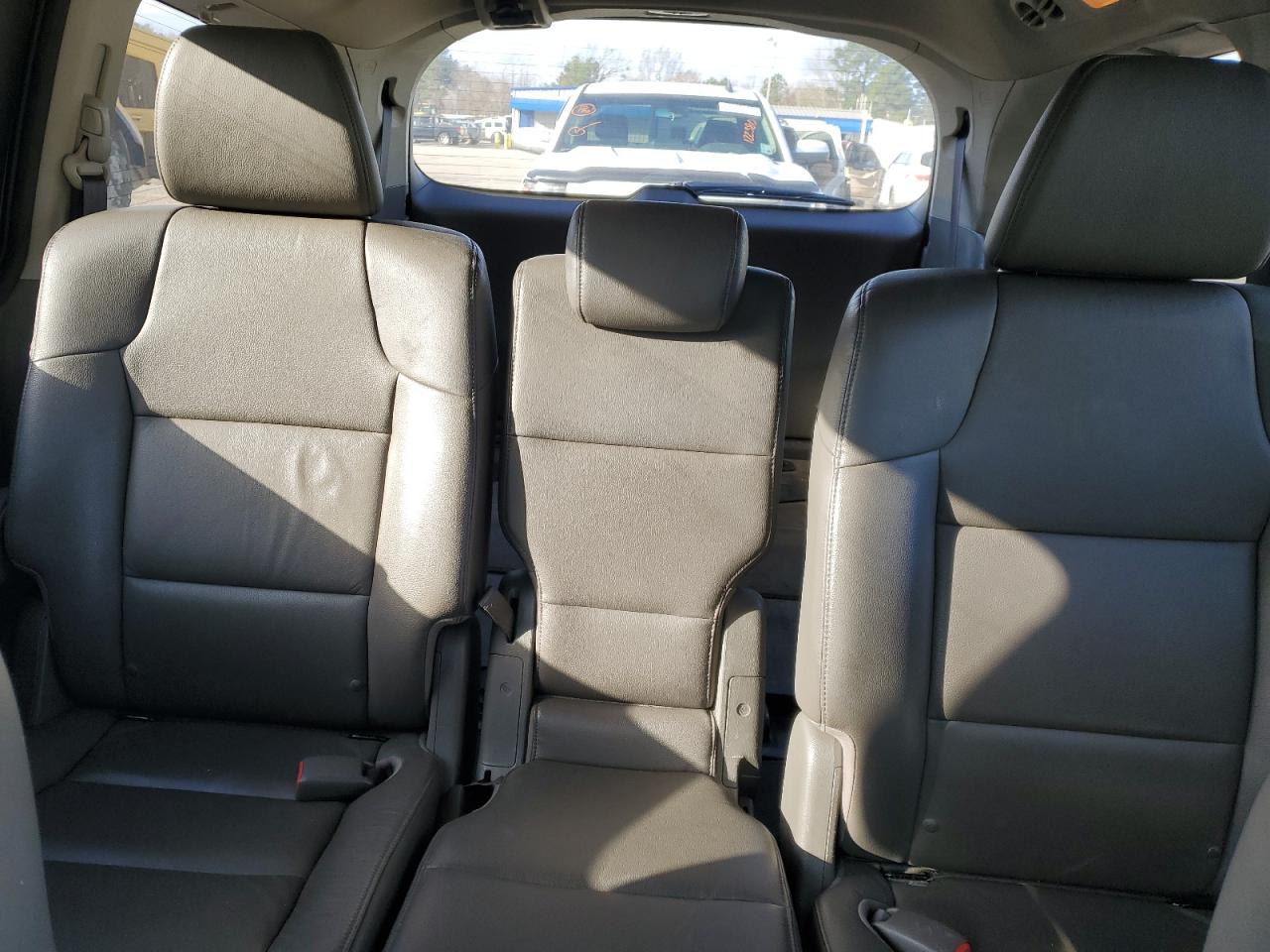 2013 Honda Odyssey VIN 5FNRL5H64DB077272 Copart auction photo, front end / minor dent/scratches damage thumbnail 10