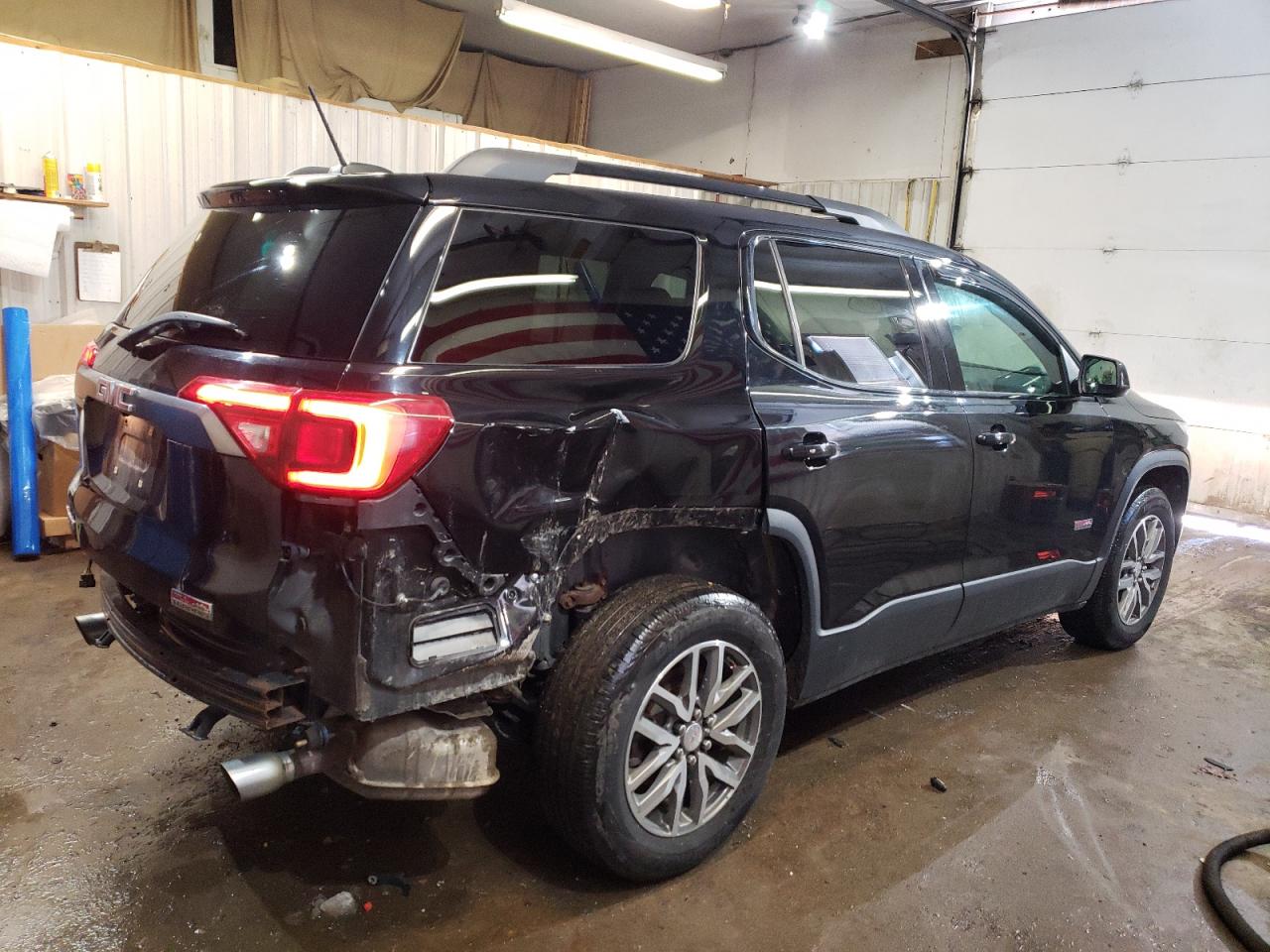 2017 GMC Acadia VIN 1GKKNTLS0HZ167009 Copart auction photo, rear end damage thumbnail 3