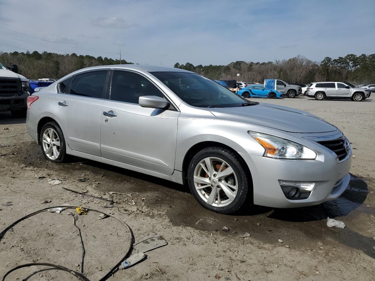 2013 Nissan Altima VIN 1N4AL3AP2DC296772 Copart auction photo, vandalism damage thumbnail 4