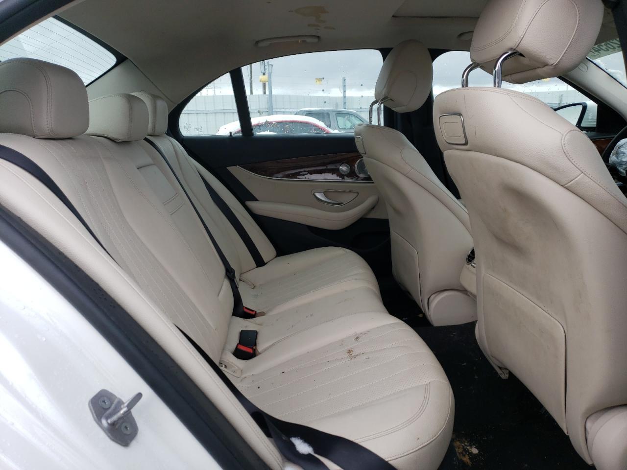 2018 Mercedes-Benz E-klasse VIN WDDZF4KB3JA311323 Copart auction photo, front end / minor dent/scratches damage thumbnail 10