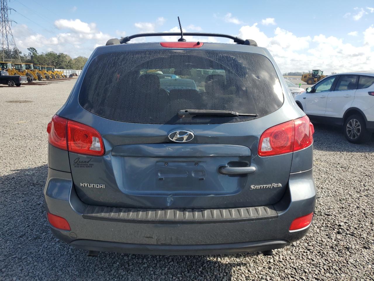 2008 Hyundai Santa Fe VIN 5NMSG13D18H224365 Copart auction photo, rear end / undercarriage damage thumbnail 6