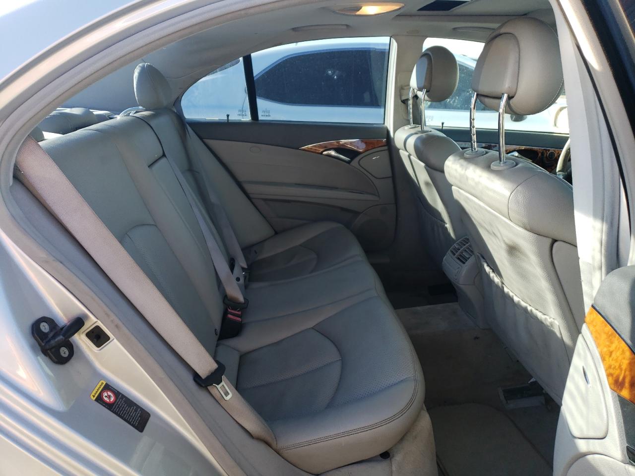 2006 Mercedes-Benz E-klasse VIN WDBUF56J56A793293 Copart auction photo, normal wear damage thumbnail 11