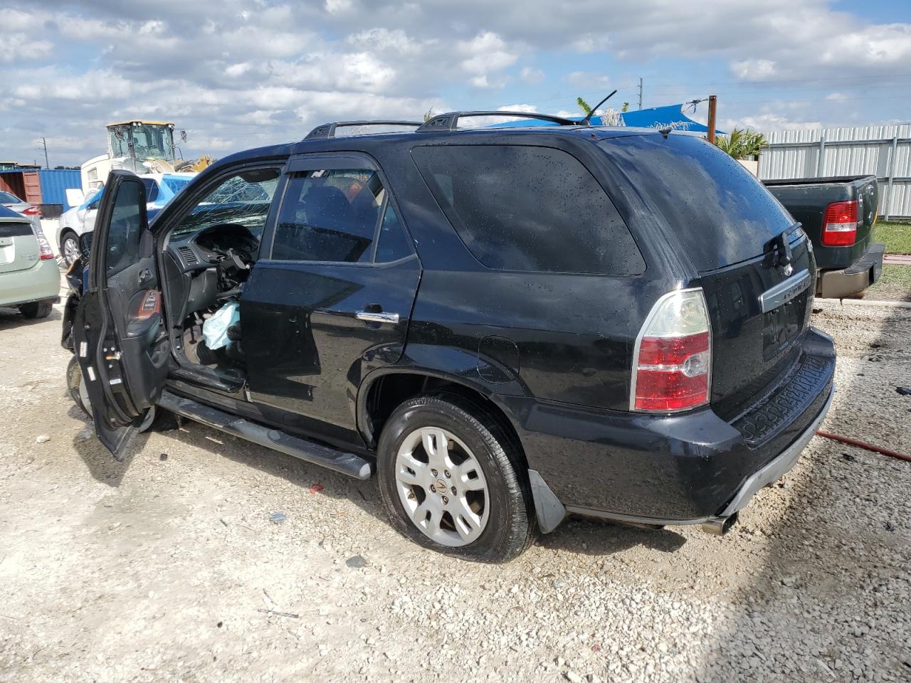 2004 Acura MDX VIN 2HNYD18824H522423 Copart auction photo, front end / side damage thumbnail 2