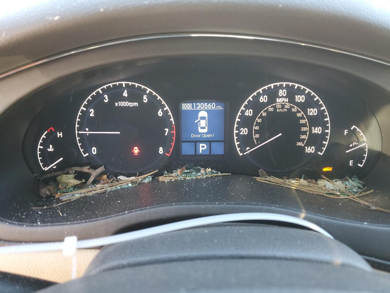 2010 Hyundai Genesis VIN KMHGC4DF0AU109673 Copart auction photo, top/roof damage thumbnail 9