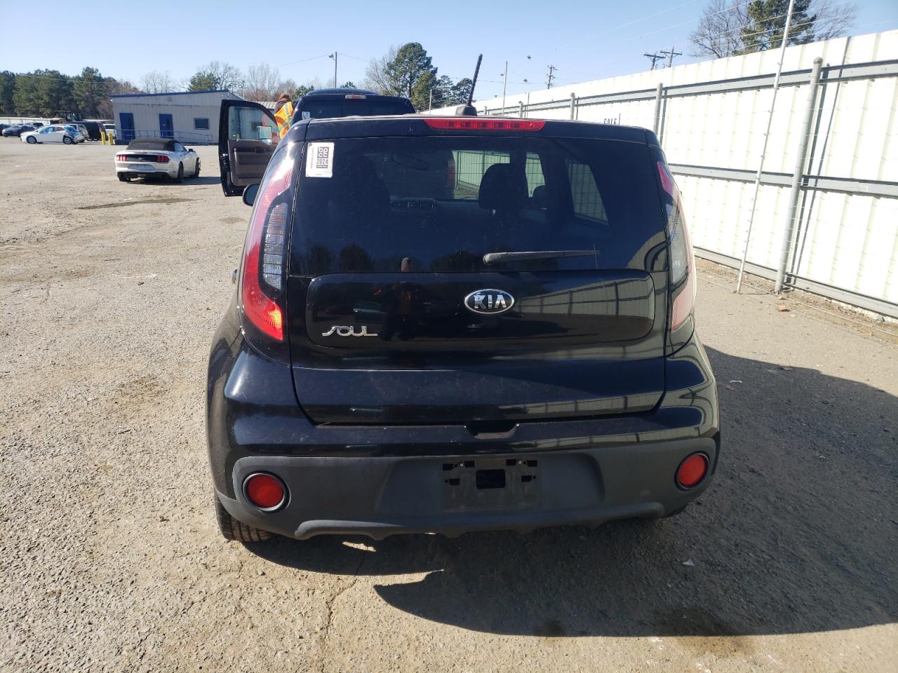 2018 KIA Soul VIN KNDJN2A27J7598503 Copart auction photo, front end damage thumbnail 6