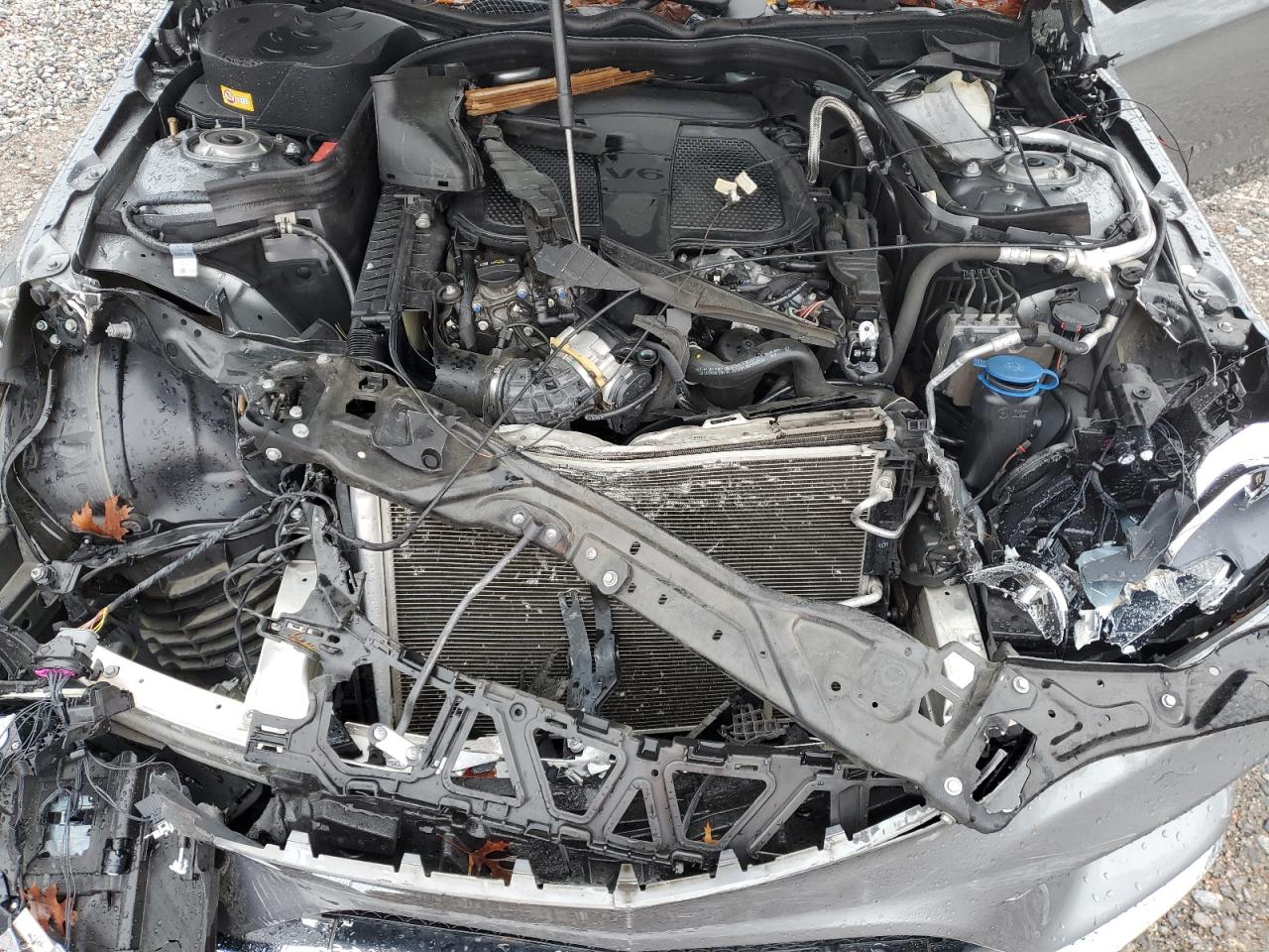 2014 Mercedes-Benz E-klasse VIN WDDHF5KB8EB068335 Copart auction photo, front end damage thumbnail 13