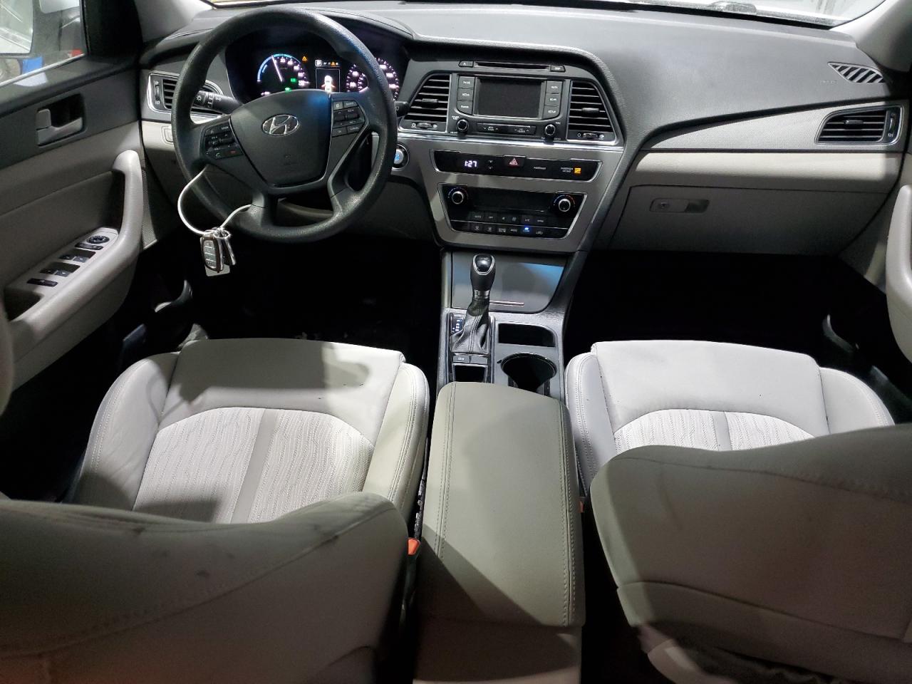2016 Hyundai Sonata VIN KMHE24L17GA015560 Copart auction photo, front end / side damage thumbnail 8