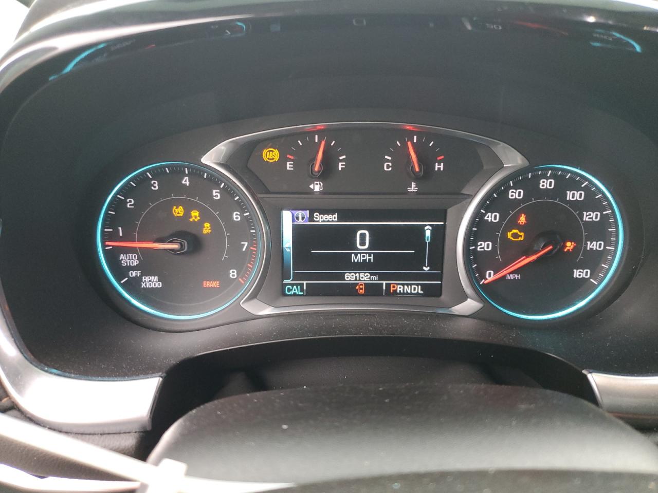 2019 Chevrolet Traverse VIN 1GNEVGKW6KJ196175 Copart auction photo, front end / side damage thumbnail 9