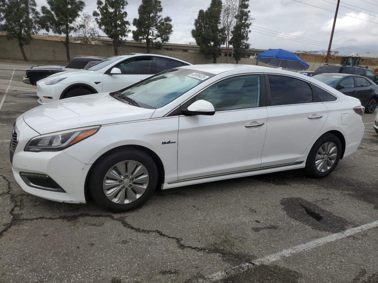 2016 Hyundai Sonata VIN KMHE24L16GA026291