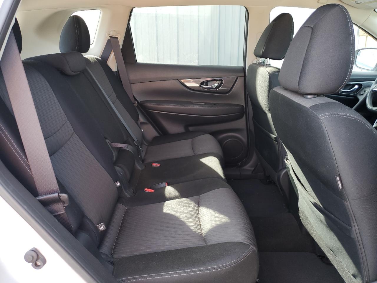 2017 Nissan Rogue VIN JN8AT2MV1HW025564 Copart auction photo, rear end damage thumbnail 11