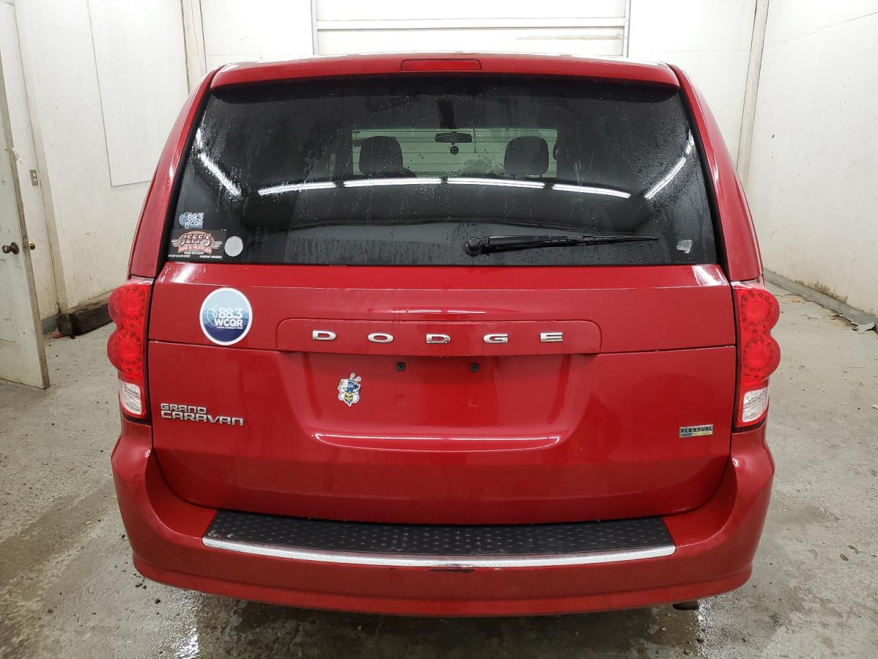 2013 Dodge Caravan VIN 2C4RDGBG8DR628060 Copart auction photo, side / front end damage thumbnail 6