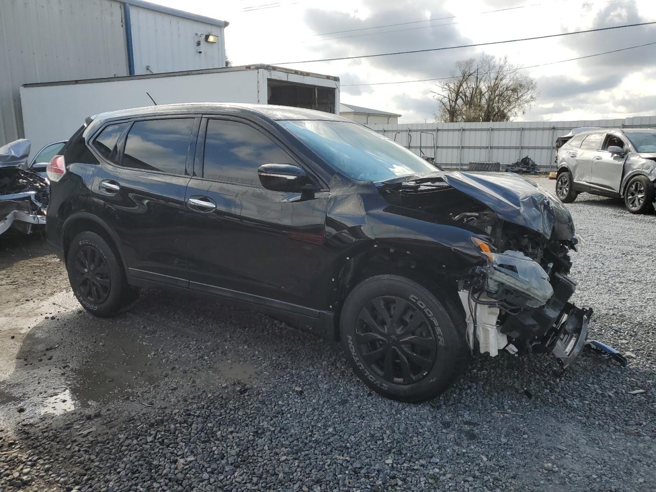 2015 Nissan Rogue VIN 5N1AT2MVXFC920251 Copart auction photo, front end / rear end damage thumbnail 4