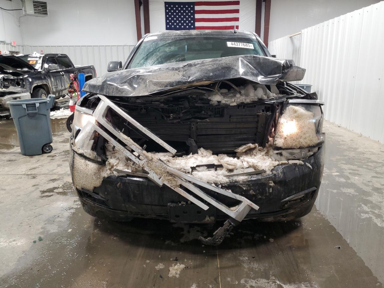 2018 Chevrolet Tahoe VIN 1GNSKAEC7JR342545 Copart auction photo, front end damage thumbnail 5