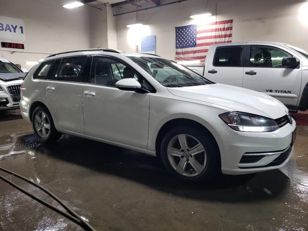 2018 Volkswagen Golf VIN 3VWD17AU4JM761649 Copart auction photo, rear end damage thumbnail 4