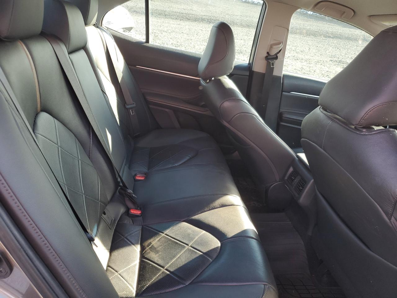 2018 Toyota Camry VIN 4T1B21HK3JU505020 Copart auction photo, front end damage thumbnail 10