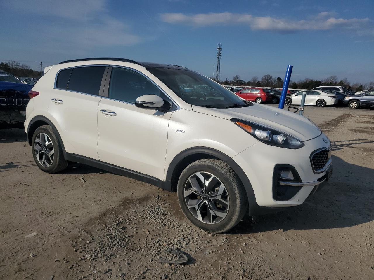 2020 KIA Sportage VIN KNDPNCAC0L7786405 Copart auction photo, rear end / minor dent/scratches damage thumbnail 4
