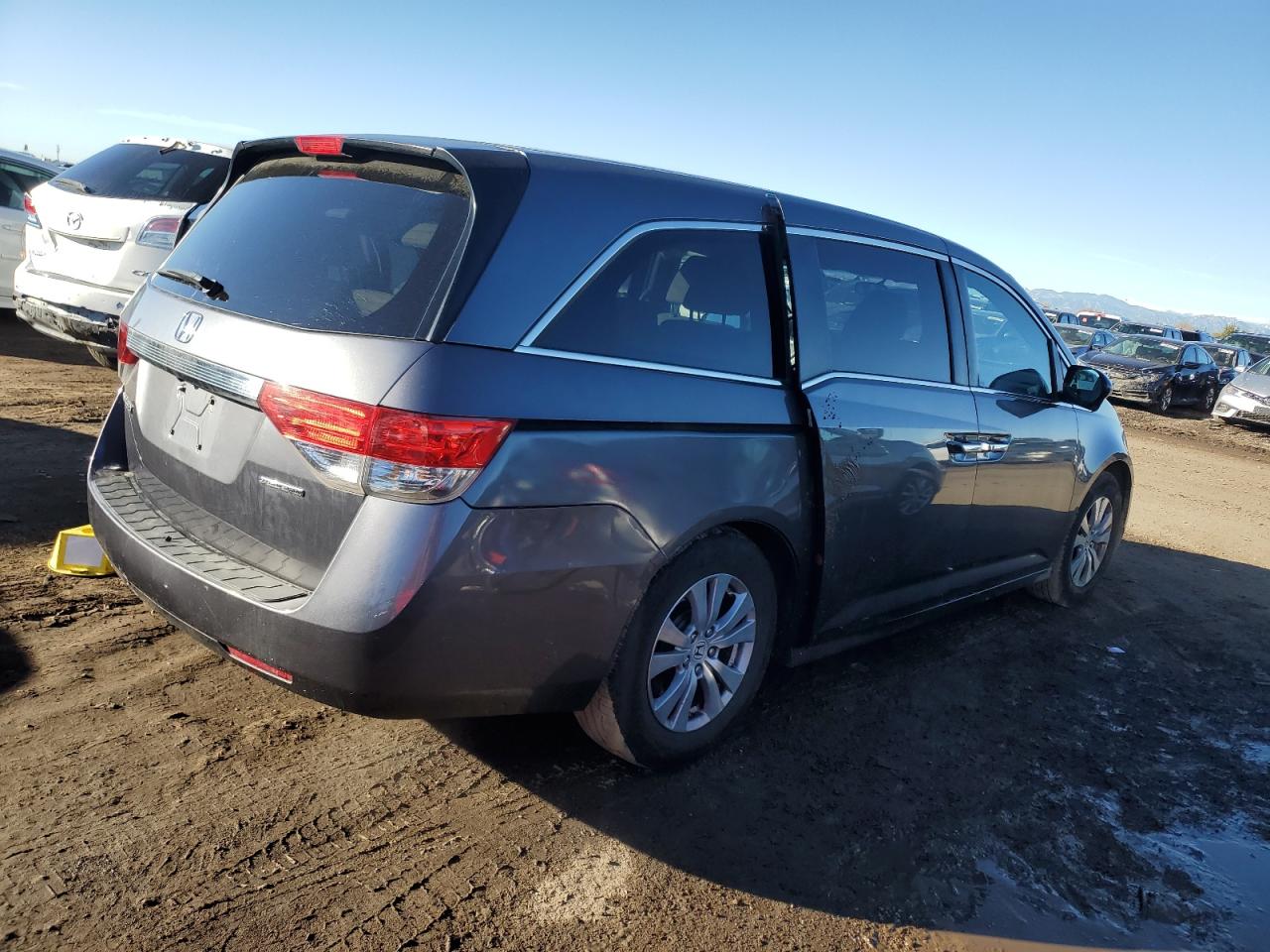 2016 Honda Odyssey VIN 5FNRL5H48GB128694 Copart auction photo, side damage thumbnail 3