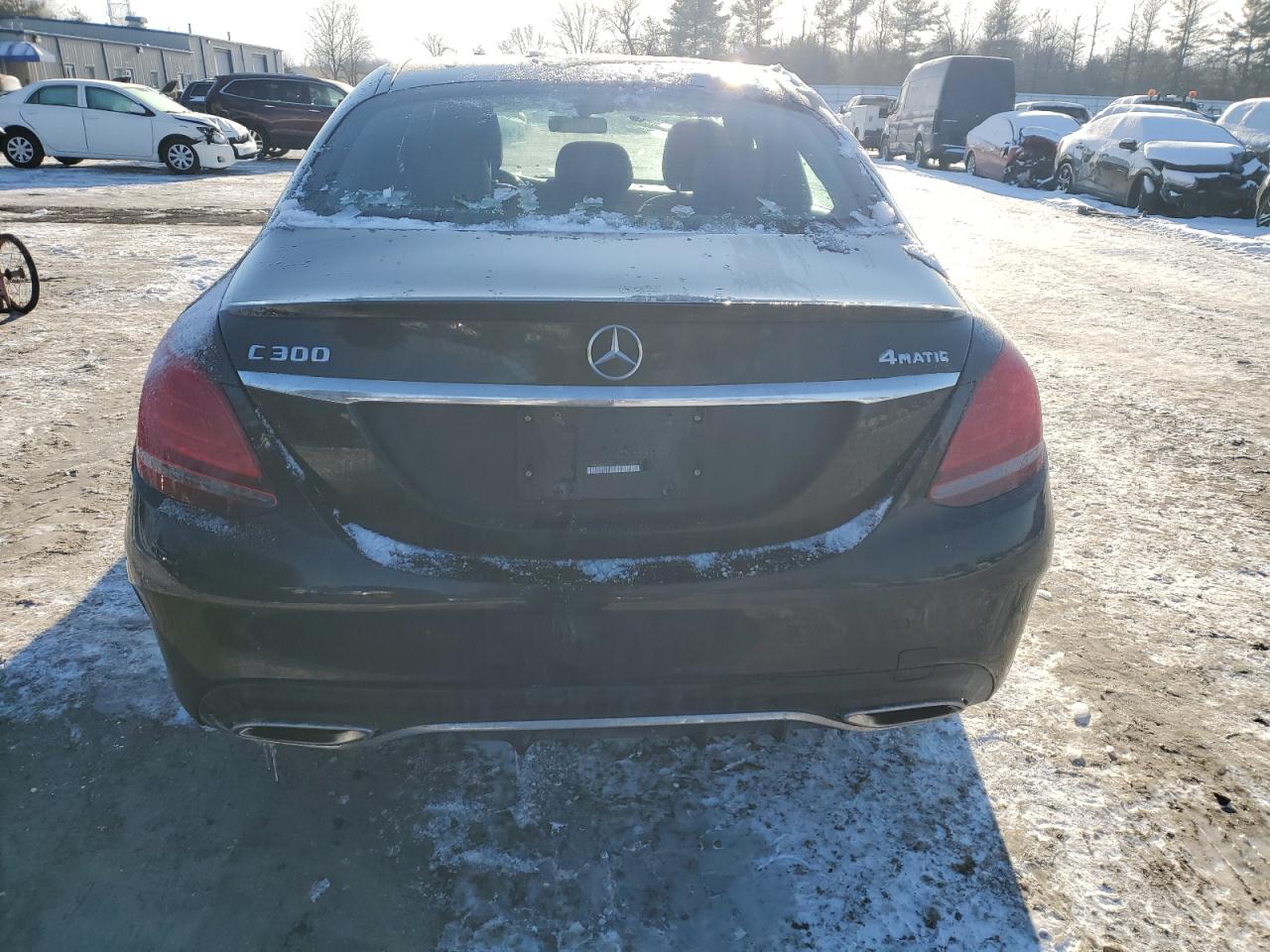 2020 Mercedes-Benz C-klasse VIN 55SWF8EBXLU327611 Copart auction photo, front end / minor dent/scratches damage thumbnail 6