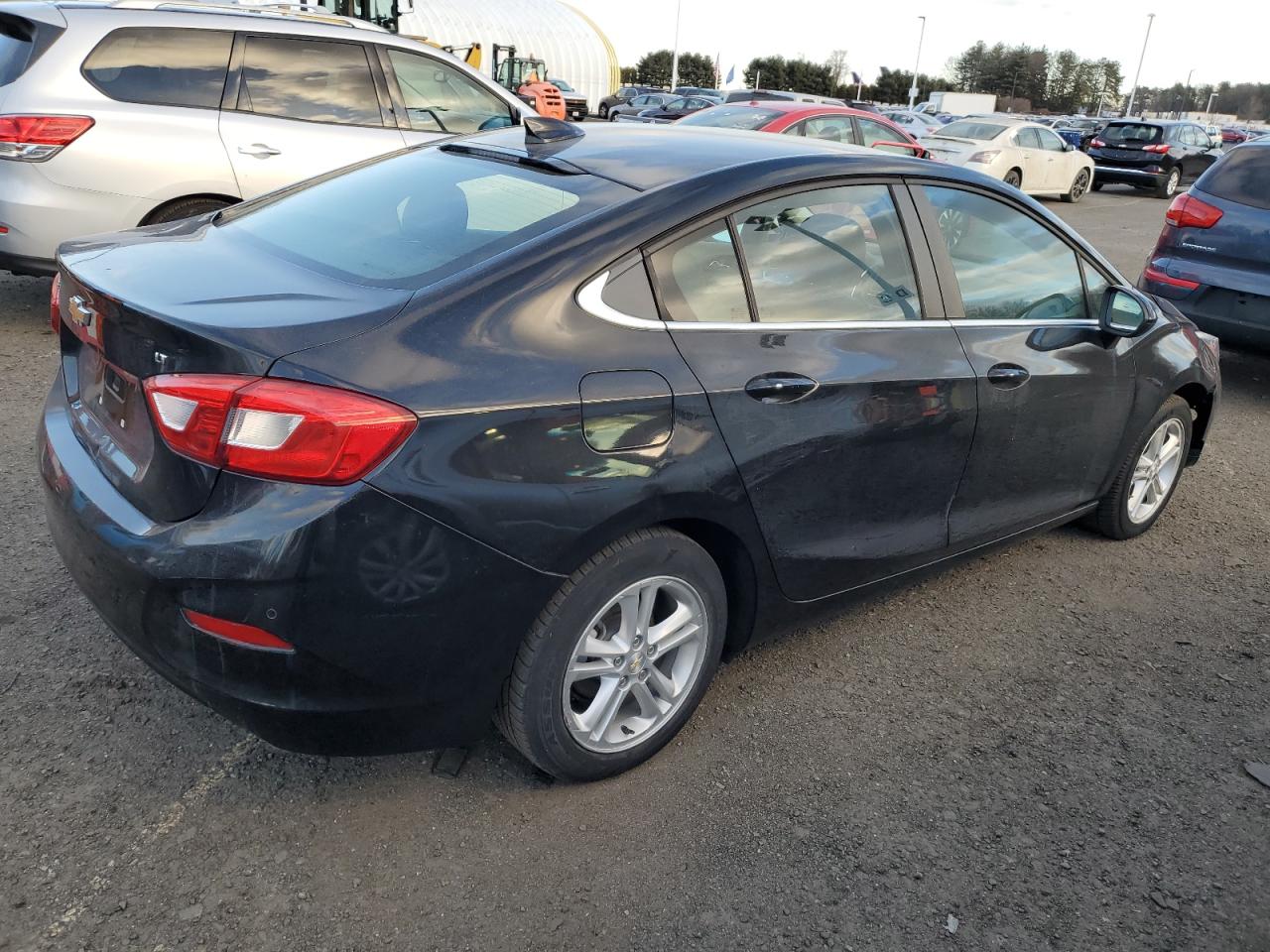 2018 Chevrolet Cruze VIN 1G1BE5SM4J7185159 Copart auction photo, front end / minor dent/scratches damage thumbnail 3