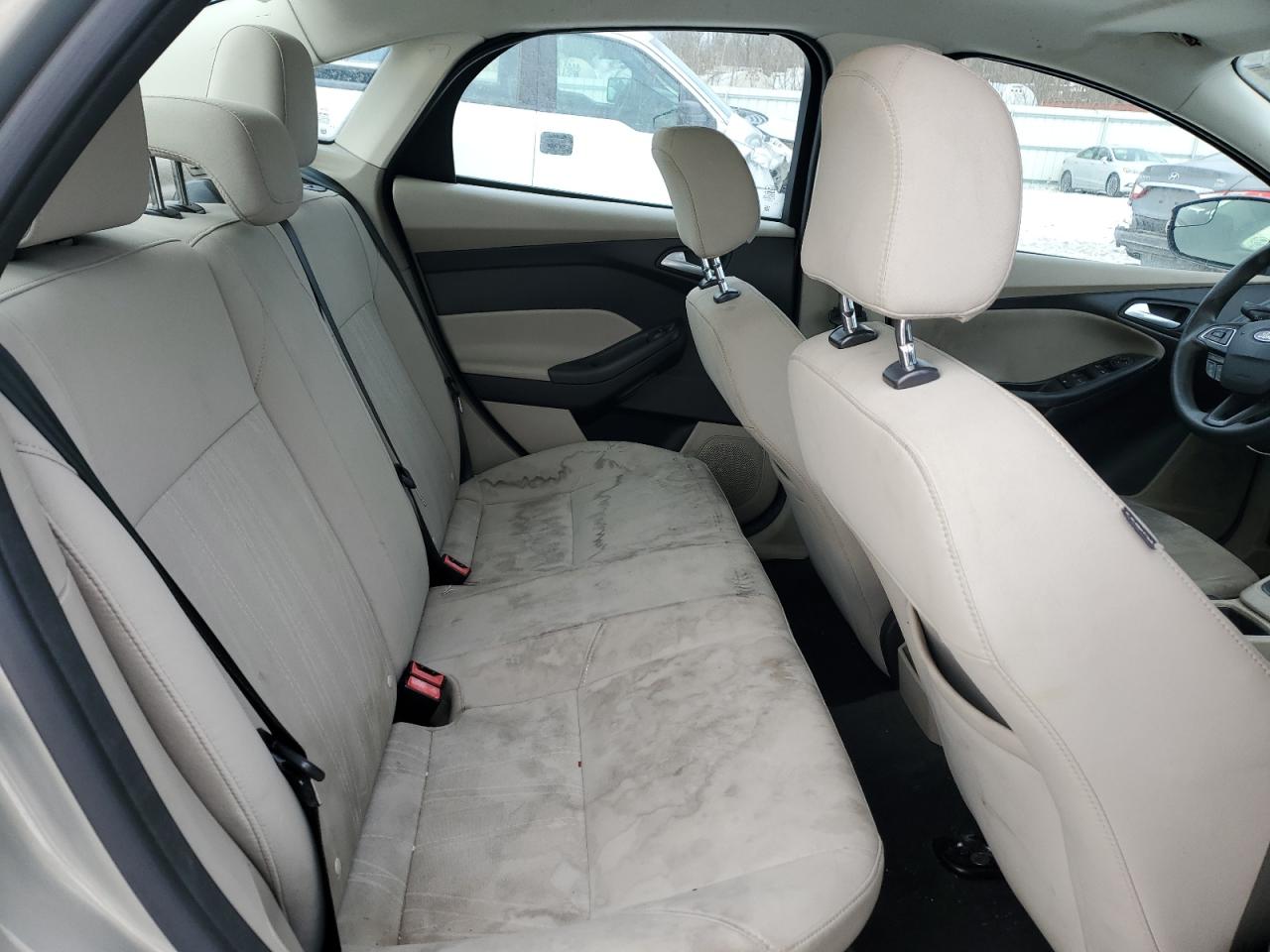 2015 Ford Focus VIN 1FADP3F2XFL217110 Copart auction photo, rear end / front end damage thumbnail 10