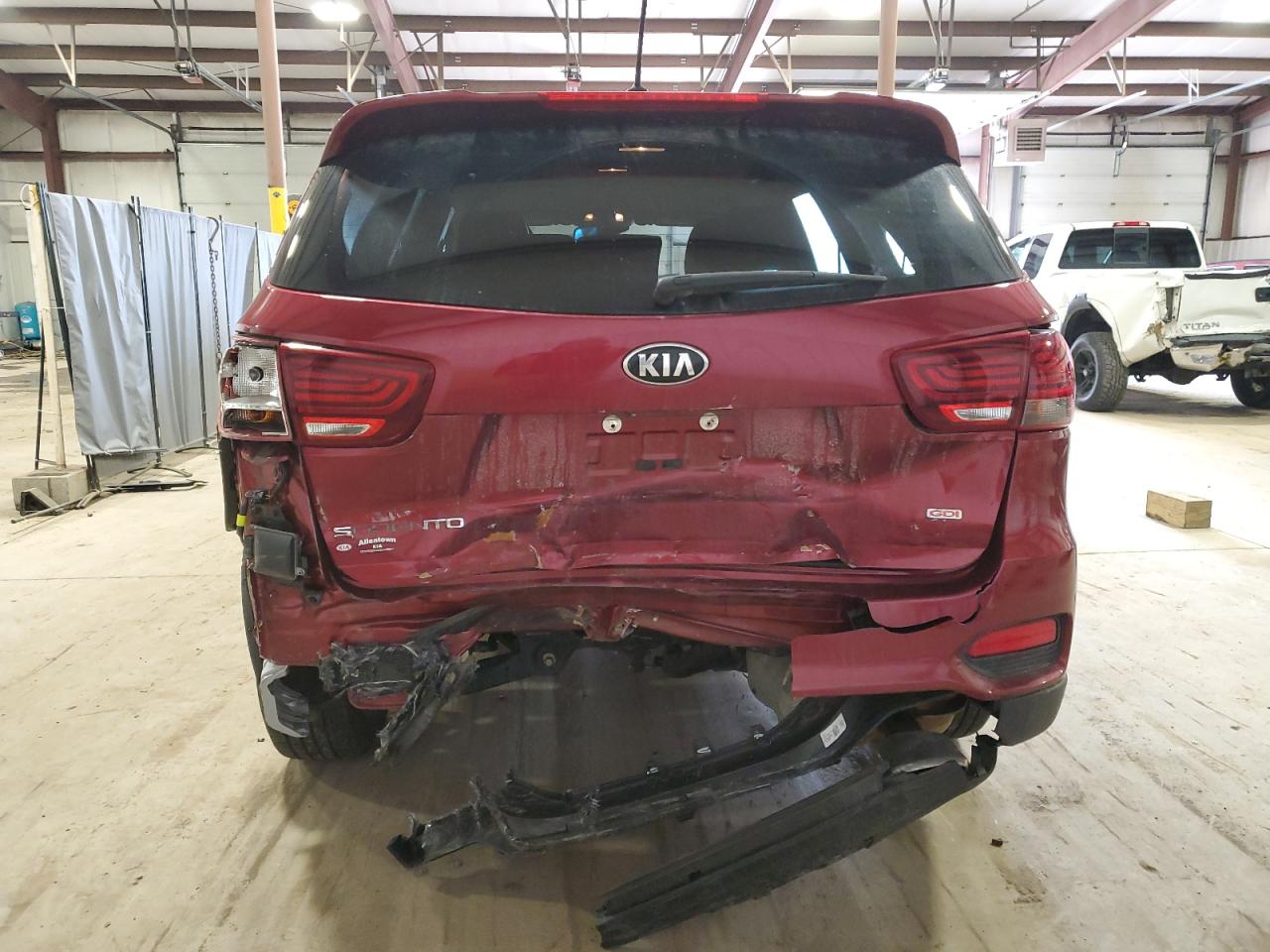 2019 KIA Sorento VIN 5XYPGDA37KG575123 Copart auction photo, front end / rear end damage thumbnail 6