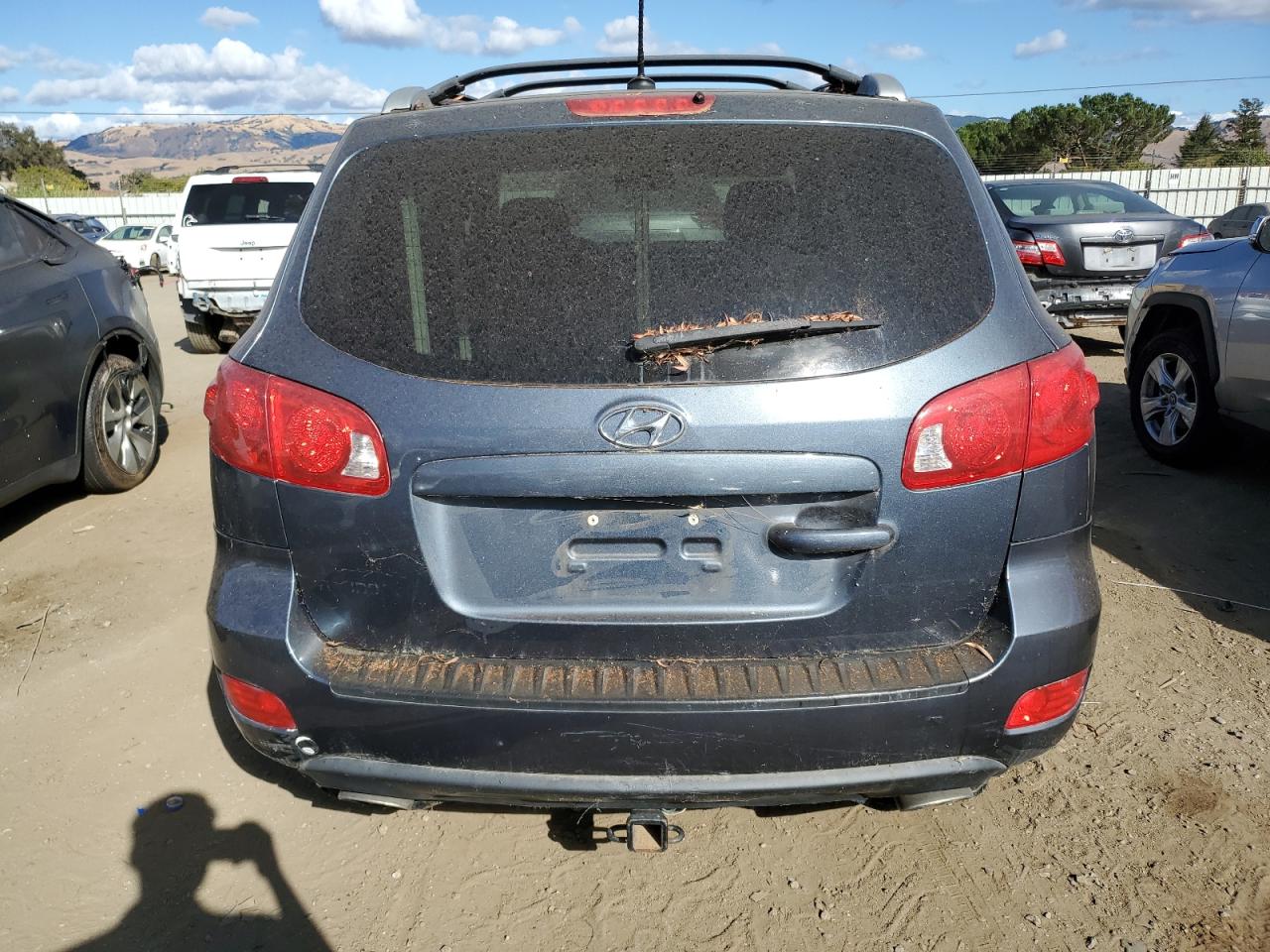 2009 Hyundai Santa Fe VIN 5NMSH13E89H235483 Copart auction photo, minor dent/scratches damage thumbnail 6