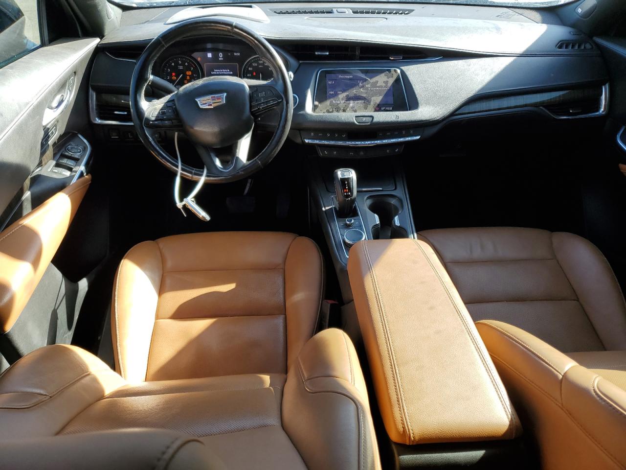 2019 Cadillac XT4 VIN 1GYFZCR49KF196019 Copart auction photo, minor dent/scratches damage thumbnail 8