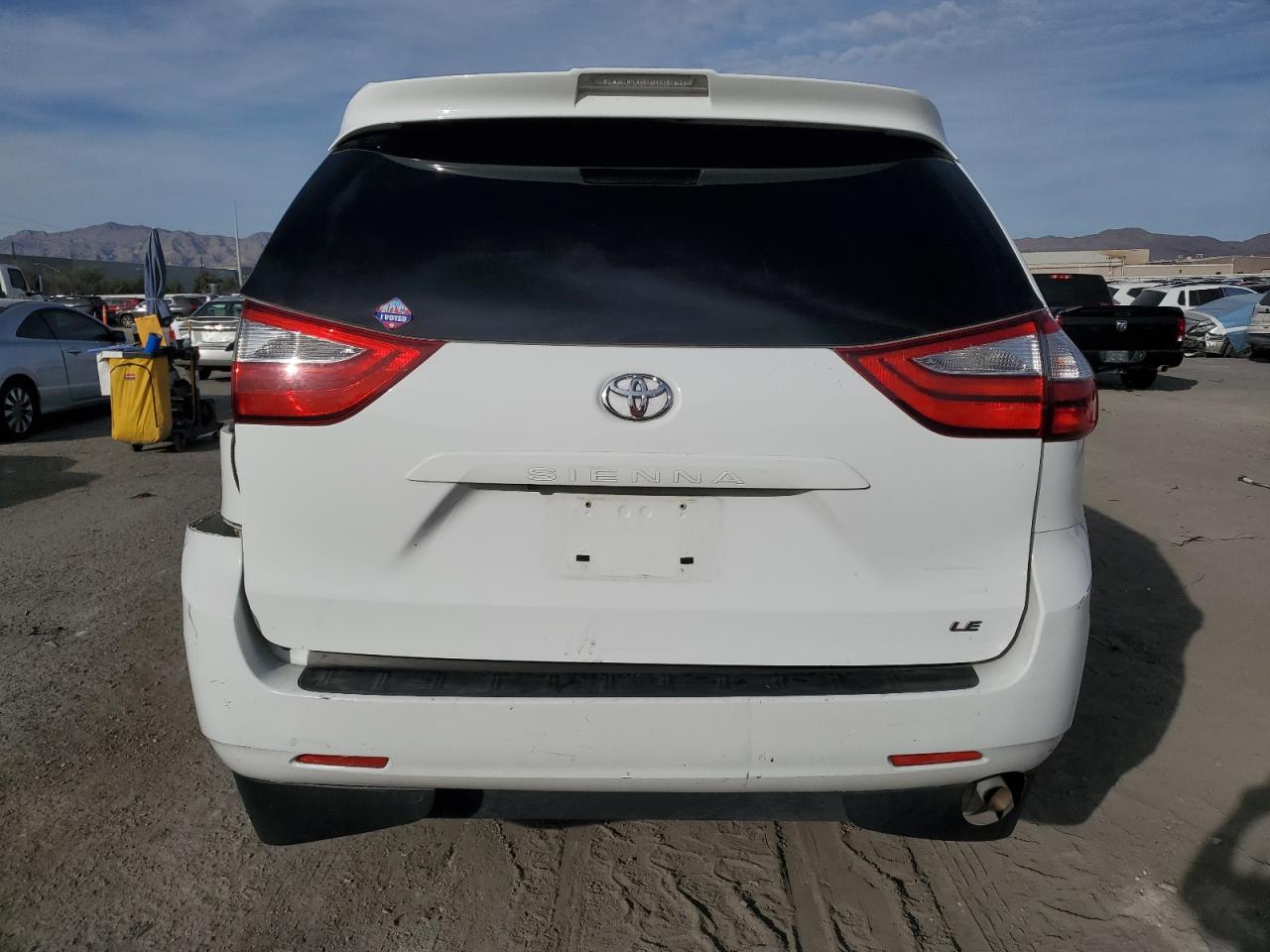 2018 Toyota Sienna VIN 5TDKZ3DC8JS905279 Copart auction photo, all over damage thumbnail 6