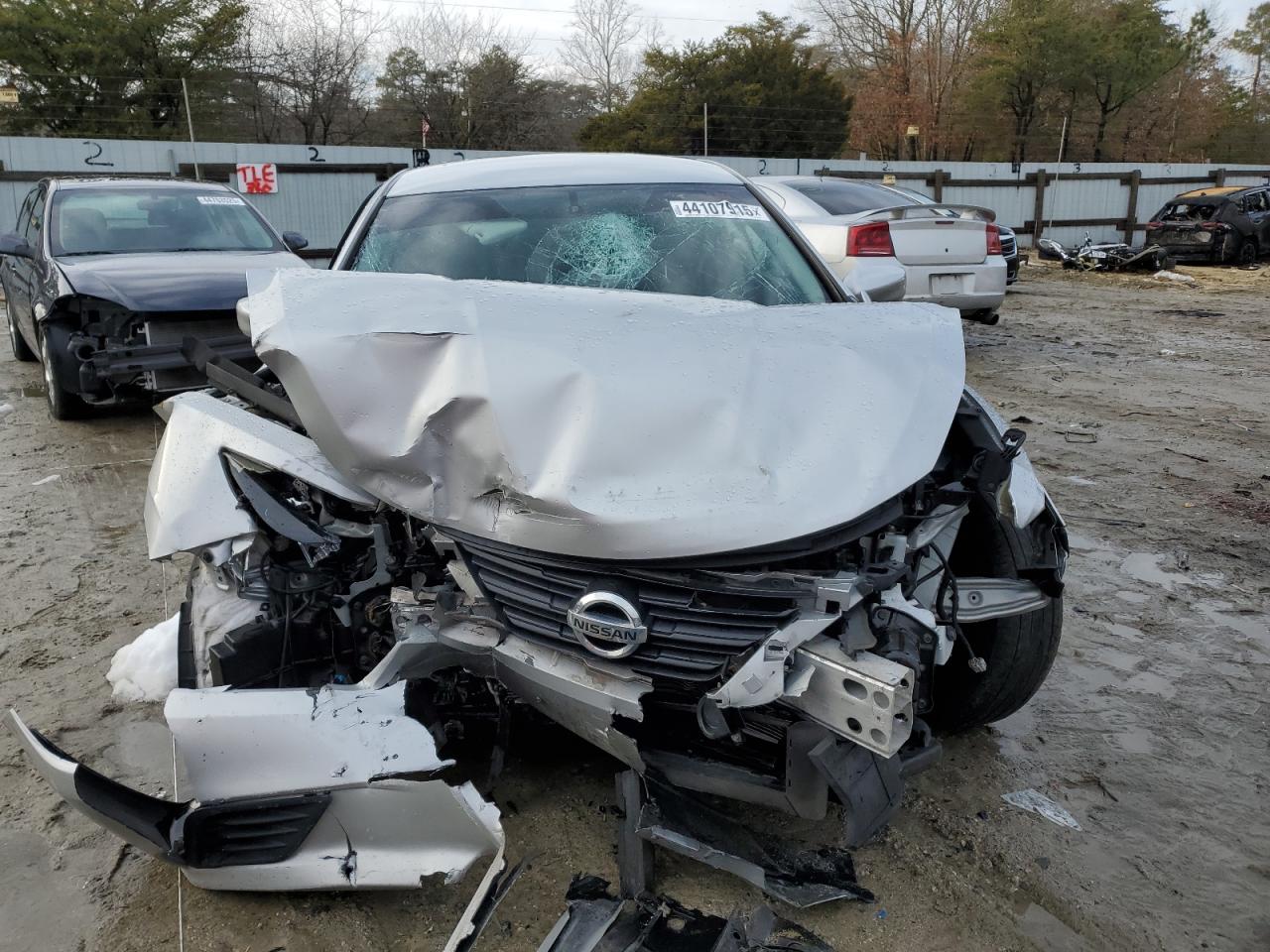 2017 Nissan Altima VIN 1N4AL3AP1HC227576 Copart auction photo, mechanical / front end damage thumbnail 5