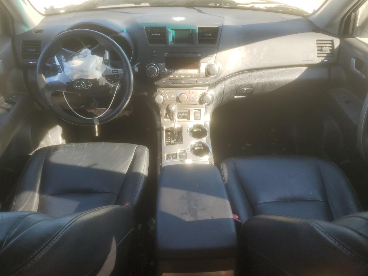 2012 Toyota Highlander VIN 5TDZK3EH6CS085686 Copart auction photo, front end / rear end damage thumbnail 8