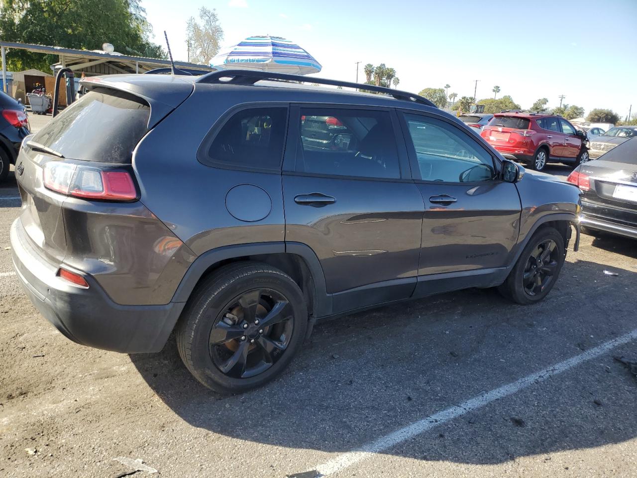 2019 Jeep Grand Cherokee VIN 1C4PJLLBXKD448333 Copart auction photo, front end / side damage thumbnail 3