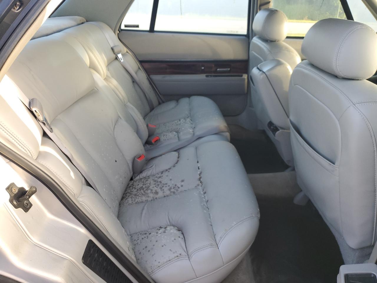 1998 Buick LeSabre VIN 1G4HR52K6WH487067 Copart auction photo, water/flood damage thumbnail 10