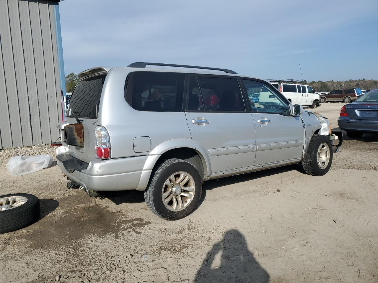 2004 Suzuki XL7 VIN JS3TY92V744104987 Copart auction photo, front end damage thumbnail 3