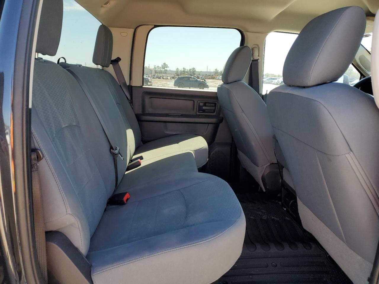 2015 RAM 2500 VIN 3C6UR4CL8FG684618 Copart auction photo, side / minor dent/scratches damage thumbnail 10