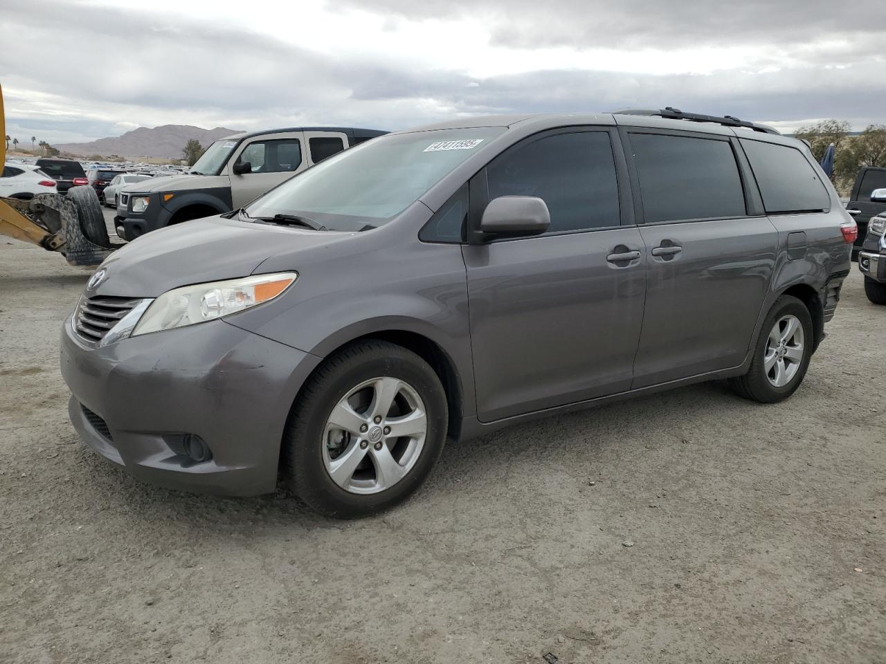 2017 Toyota Sienna VIN 5TDKZ3DC4HS831577
