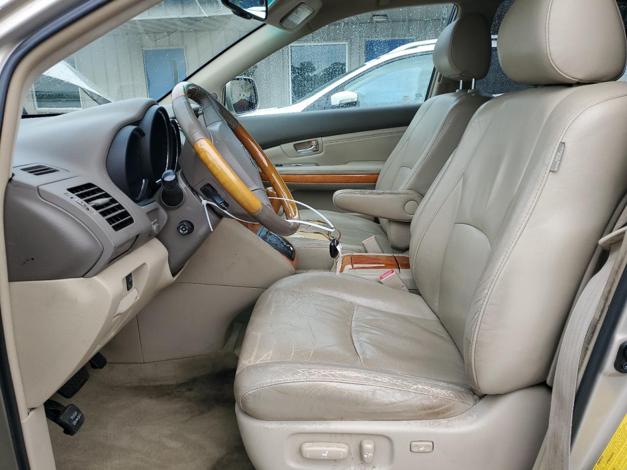 2008 Lexus RX VIN 2T2GK31U18C048857 Copart auction photo, undercarriage / minor dent/scratches damage thumbnail 7