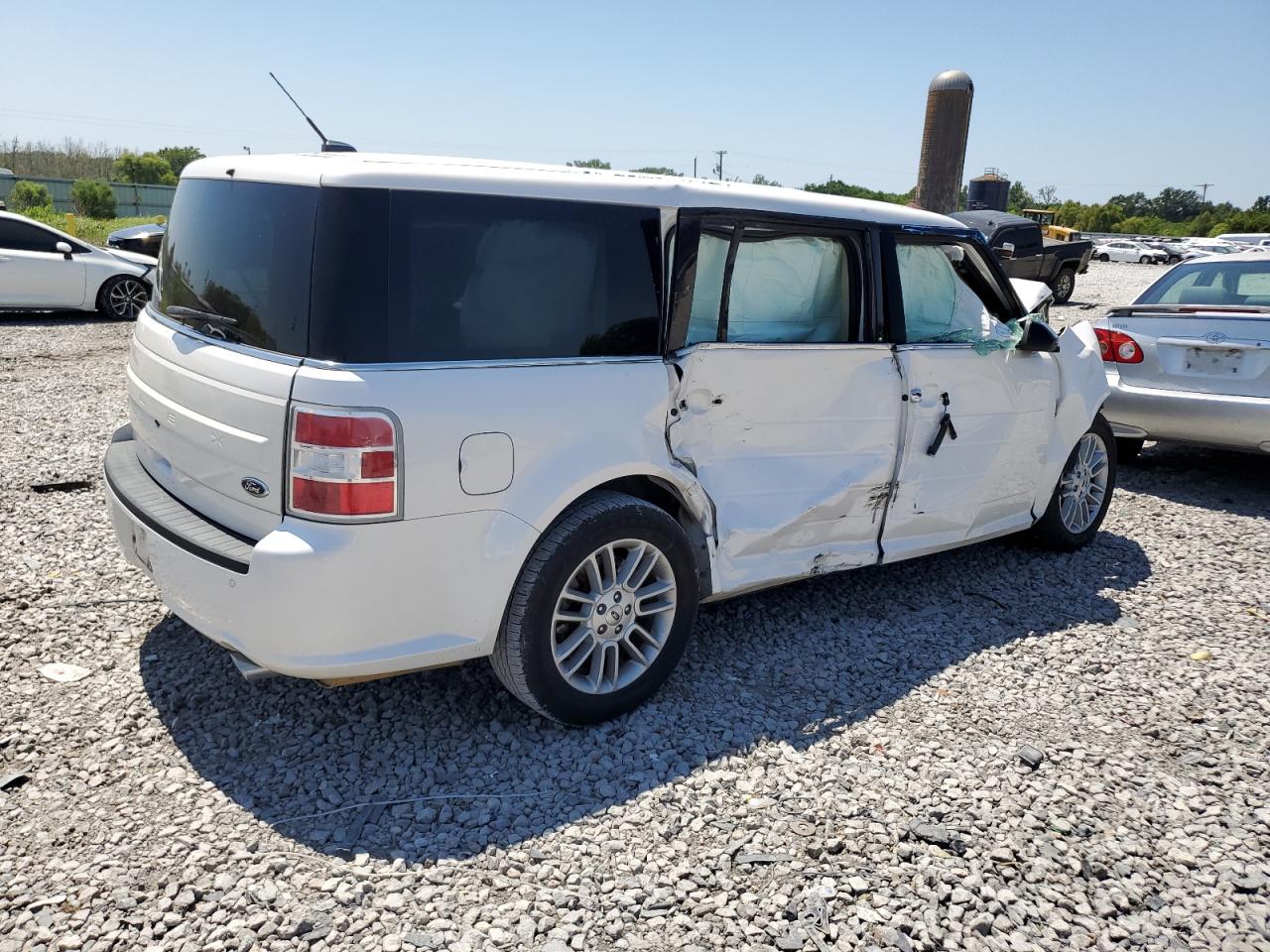2016 Ford Flex VIN 2FMGK5C83GBA06239 Copart auction photo, all over damage thumbnail 3