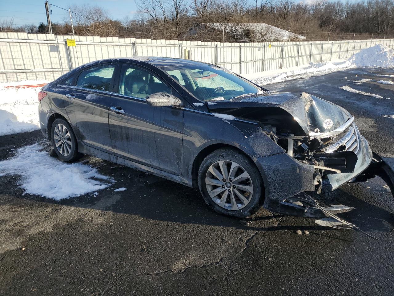 2014 Hyundai Sonata VIN 5NPEC4AC9EH864844 Copart auction photo, front end damage thumbnail 4
