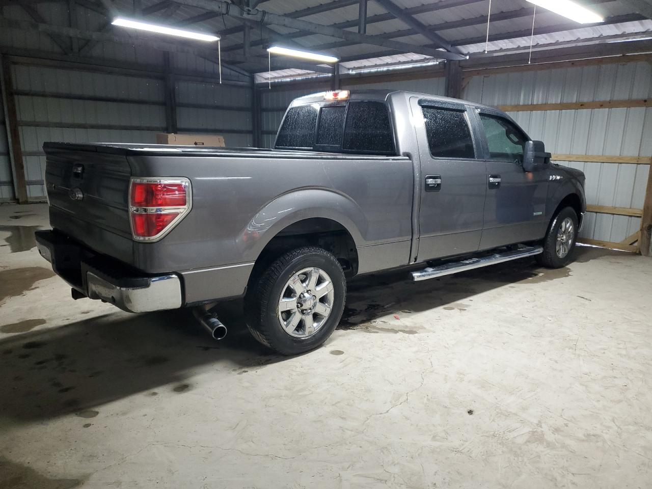 2013 Ford F-150 VIN 1FTFW1CT2DFA77394 Copart auction photo, front end / top/roof damage thumbnail 3