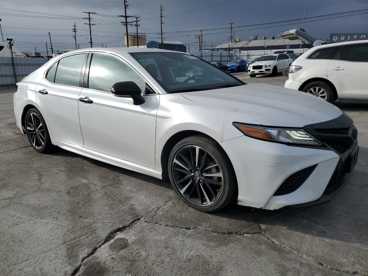 2019 Toyota Camry VIN 4T1B61HK8KU735044 Copart auction photo, rear end damage thumbnail 4