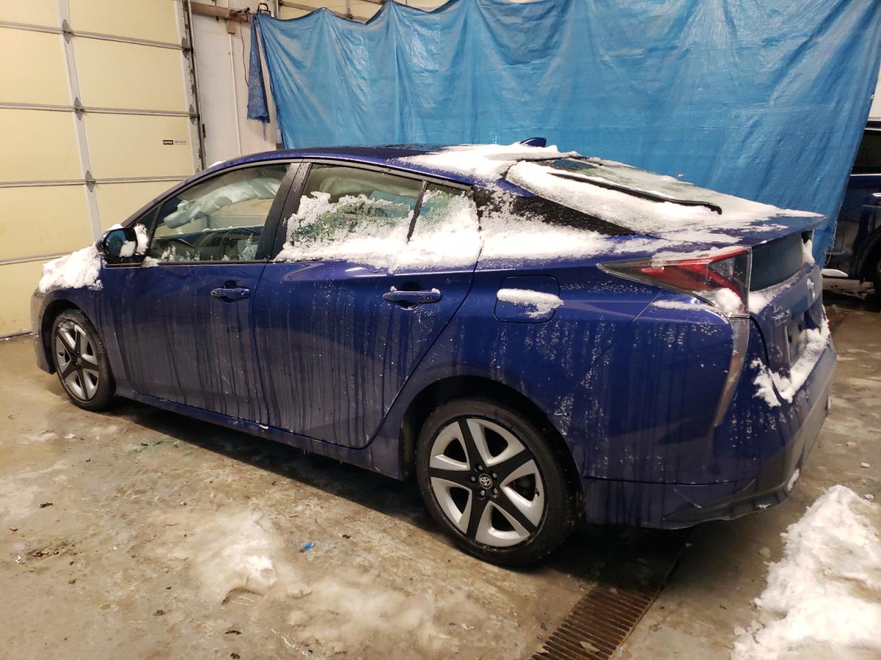 2018 Toyota Prius VIN JTDKARFU4J3551424 Copart auction photo, front end damage thumbnail 2