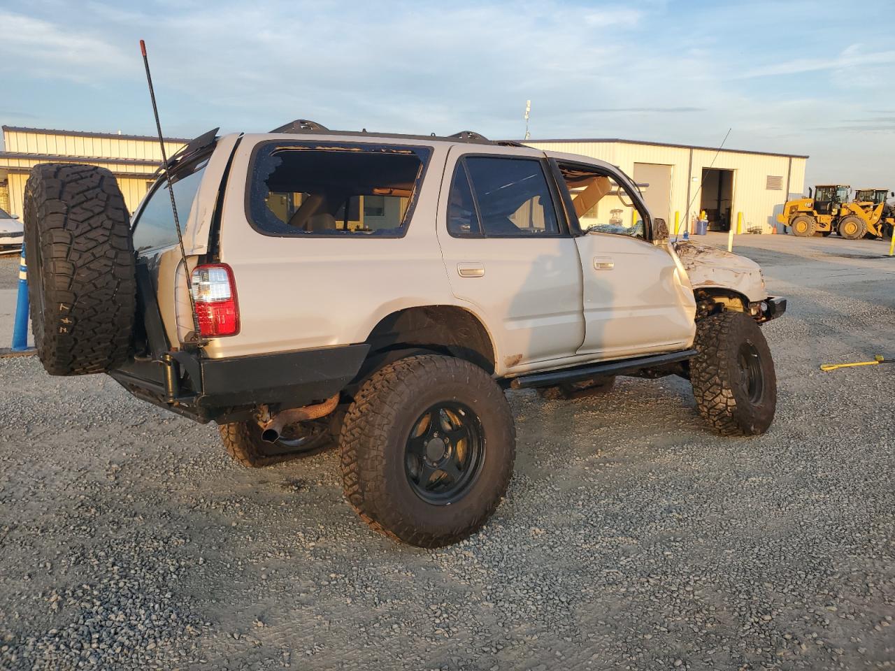 1996 Toyota 4Runner VIN JT3HN86R2T0050450 Copart auction photo, rollover damage thumbnail 3