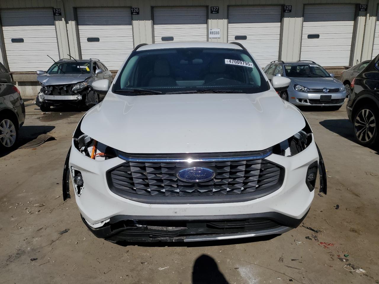 2023 Ford Escape VIN 1FMCU0E18PUA81072 Copart auction photo, front end damage thumbnail 5