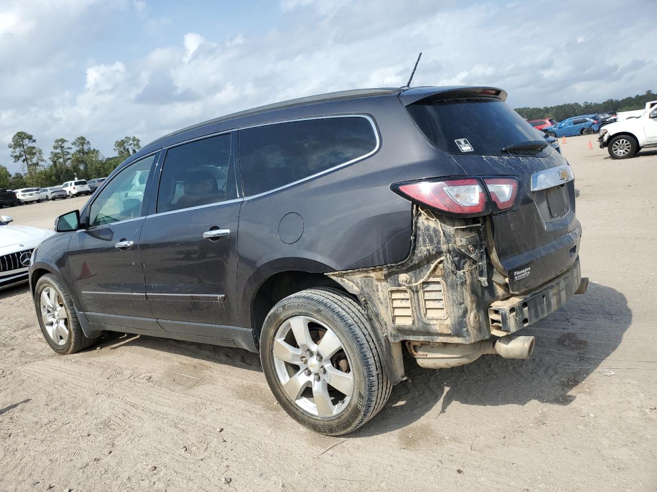 2014 Chevrolet Traverse VIN 1GNKRJKD1EJ241210 Copart auction photo, rear end damage thumbnail 2