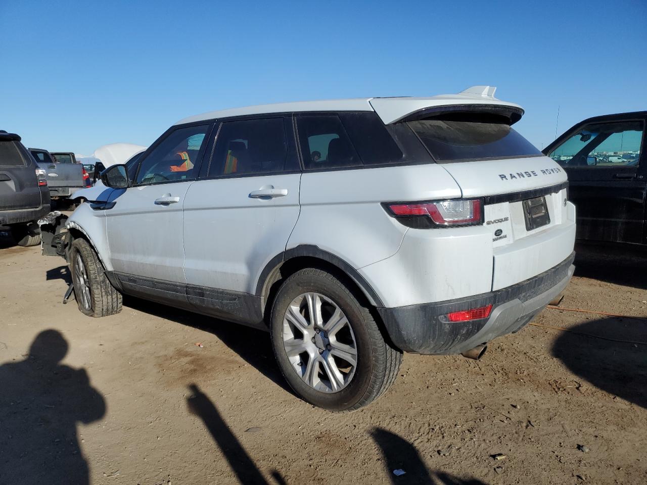 2016 Land Rover Range Rover VIN SALVP2BG1GH164532 Copart auction photo, front end damage thumbnail 2