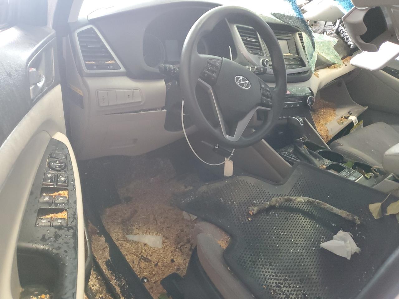 2016 Hyundai Tucson VIN KM8J33A41GU197709 Copart auction photo, biohazard/chemical / all over damage thumbnail 8